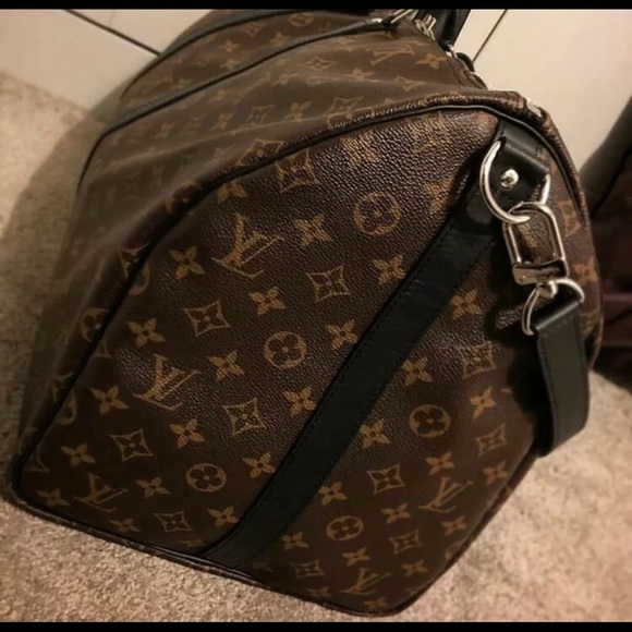 Louis Vuitton Keepall 60 Large Duffle Bag Monogram - Picture 2 of 5